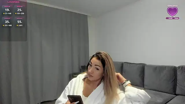 rossana doll online show from 2, 2, 2026