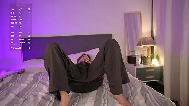 Snapshot of Amazon_Fae chatting on 14, 2, 2026 Amazon Fae online show from 14, 2, 2026