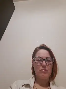 Snapshot of LanaOlbenst chatting on 3, 3, 2026 LanaOlbenst online show from 3, 3, 2026