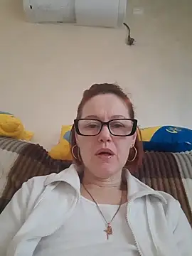 Snapshot of LanaOlbenst chatting on 4, 2, 2026 LanaOlbenst online show from 4, 2, 2026