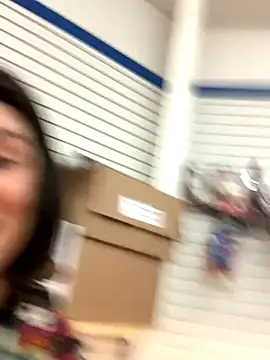 Kora Kat online show from 3, 12, 2025