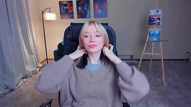 AuraMcvea online show from 21, 11, 2025