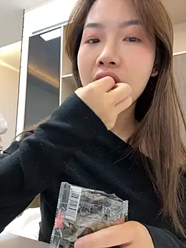 GYYoo online show from 17, 12, 2025