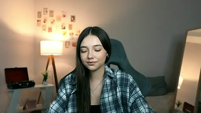 Vexorine online show from 12, 4, 2026