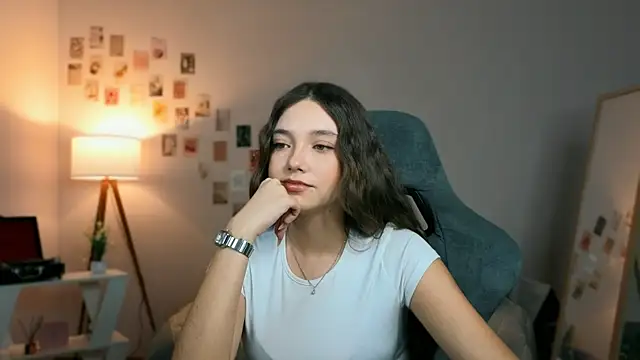 Vexorine online show from 4, 4, 2026