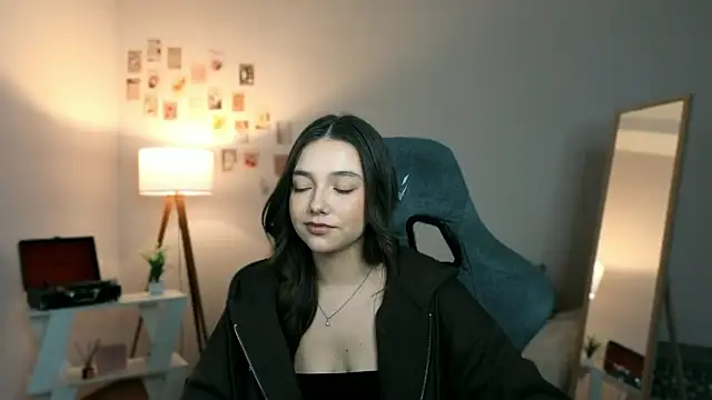 Vexorine online show from 11, 4, 2026