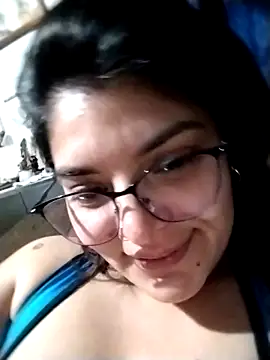 Snapshot of YouladyVidal chatting on 20, 11, 2025 YouladyVidal online show from 20, 11, 2025