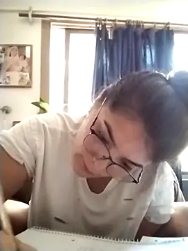 Snapshot of YouladyVidal chatting on 24, 11, 2025 YouladyVidal online show from 24, 11, 2025