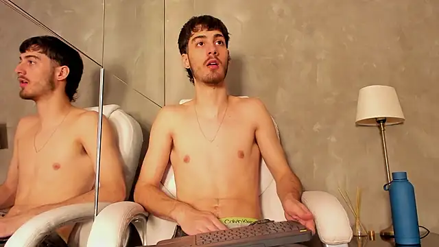 Emir Ozan  online show from 3, 3, 2026