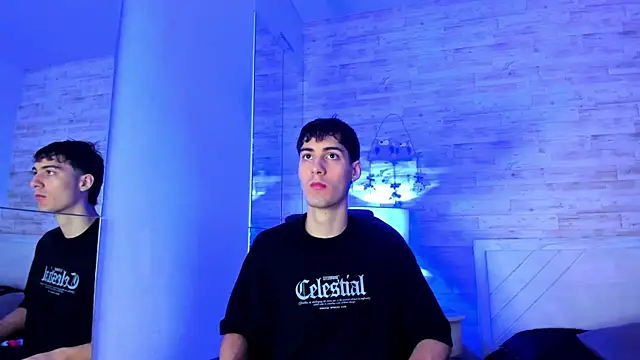 Emir Ozan  online show from 28, 11, 2025