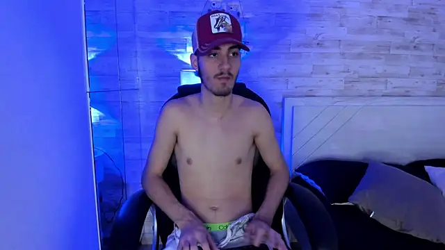 Emir Ozan  online show from 21, 12, 2025