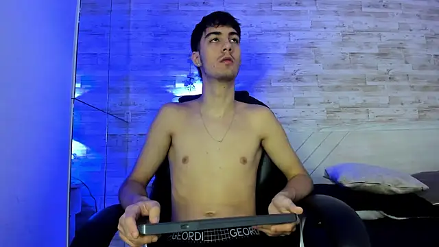 Emir Ozan  online show from 2, 12, 2025