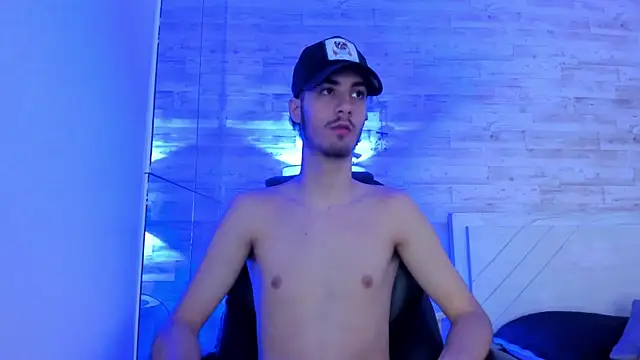 Emir Ozan  online show from 22, 12, 2025