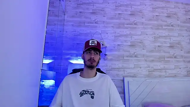 Emir Ozan  online show from 10, 1, 2026