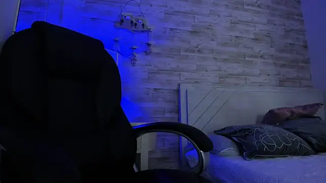 Emir Ozan  online show from 9, 1, 2026