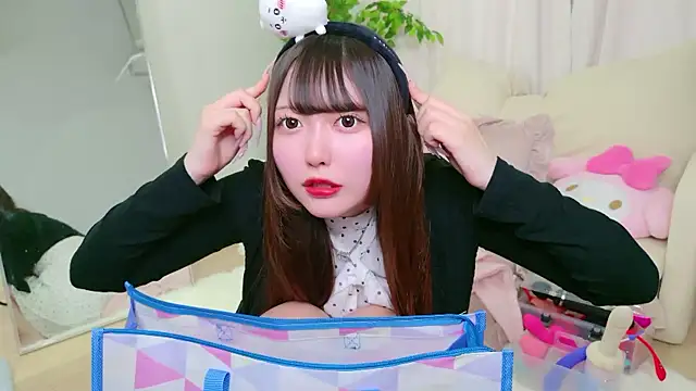  Sakura F online show from 18, 5, 2026