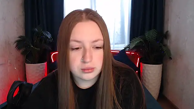 GirlPlayer online show from 2, 2, 2026