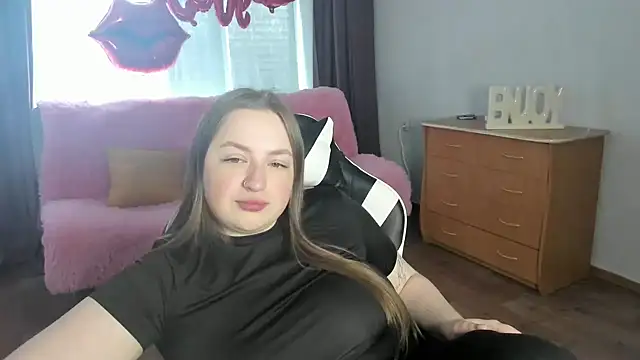 GirlPlayer online show from 6, 5, 2026