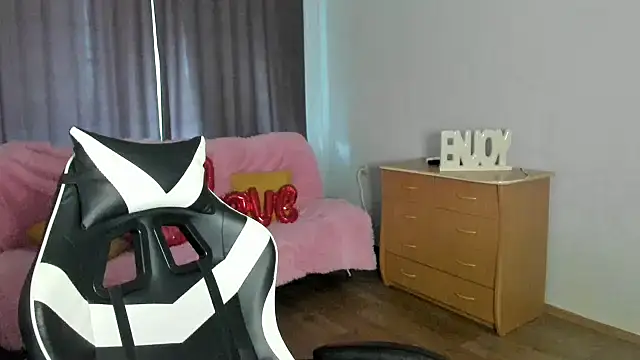 GirlPlayer online show from 25, 5, 2026