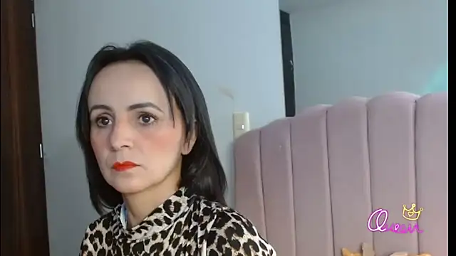 Juliana  lx online show from 6, 3, 2026