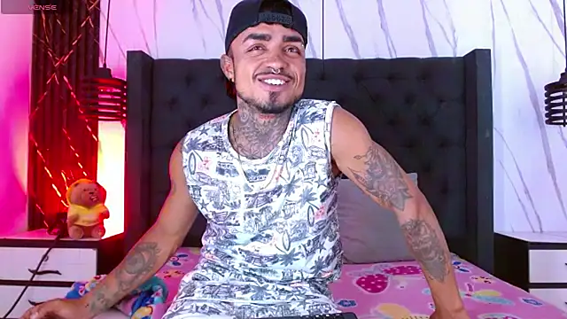 Hot Latino x online show from 27, 11, 2025