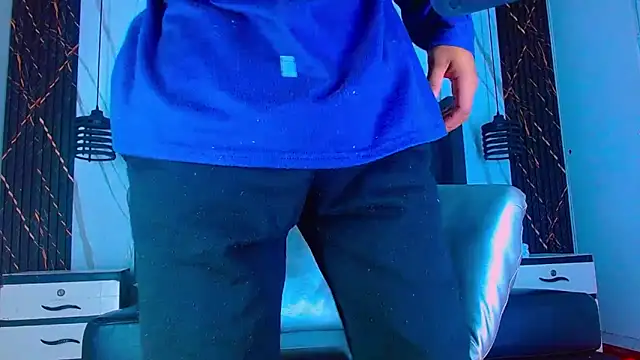 Hot Latino x online show from 17, 2, 2026