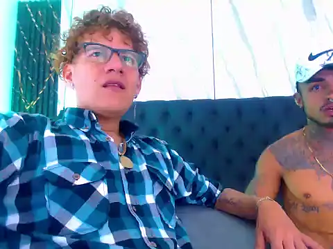 Hot Latino x online show from 1, 12, 2025