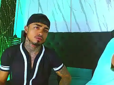 Hot Latino x online show from 24, 11, 2025