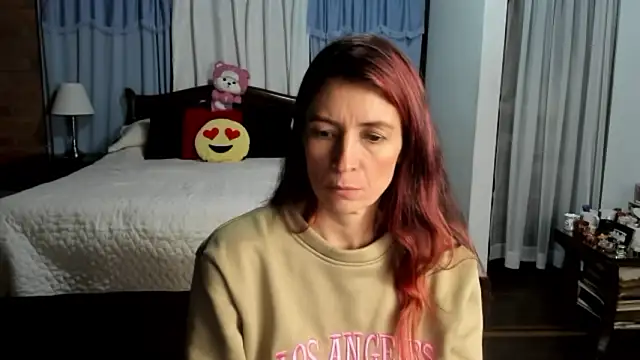 Charlotte-Willson online show from 3, 2, 2026