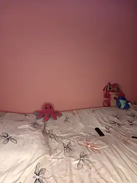 Venus2357 online show from 4, 12, 2025