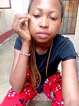 Sweethoneypot25 online show from 17, 12, 2025