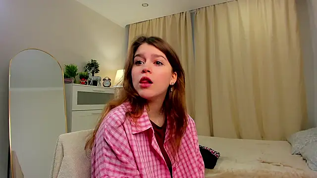 VicentaWieczorek online show from 24, 11, 2025