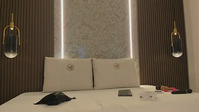 mia dollce online show from 28, 11, 2025