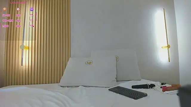 mia dollce online show from 3, 12, 2025