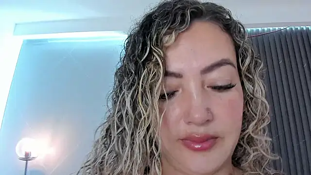 mia dollce online show from 11, 3, 2026