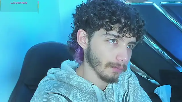 Snapshot of JojoBraando chatting on 23, 12, 2025 JojoBraando online show from 23, 12, 2025