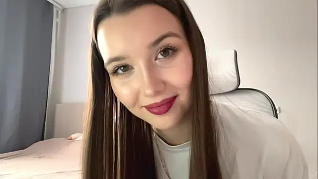 Annie SmiIe online show from 21, 11, 2025