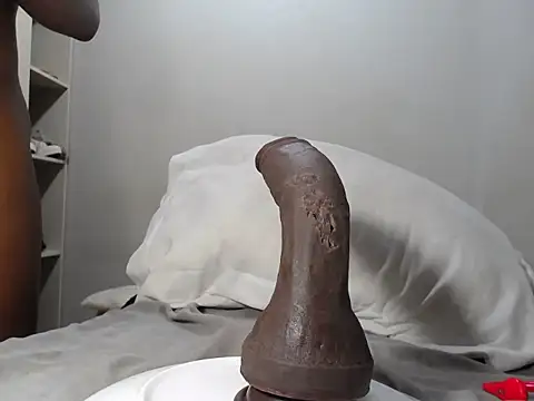 KinkyJXxX online show from 24, 4, 2026