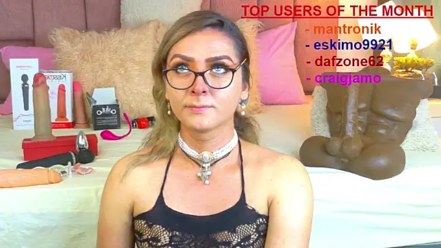 Lunitaa Diva online show from 6, 4, 2026