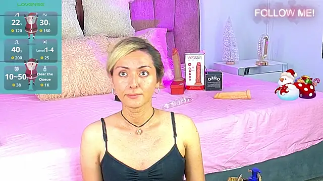 Lunitaa Diva online show from 17, 12, 2025