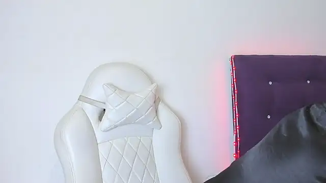veronicaa squirt online show from 16, 5, 2026