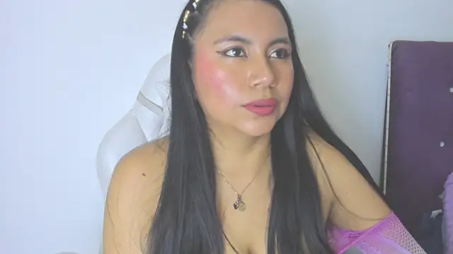 veronicaa squirt online show from 31, 3, 2026