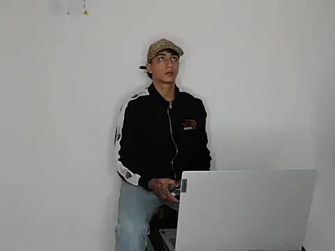 master Tripa online show from 21, 11, 2025