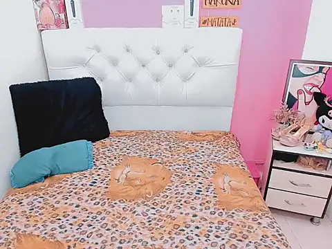 xwetdreamsx online show from 27, 3, 2026