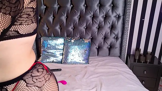 Saripaulin online show from 20, 3, 2026