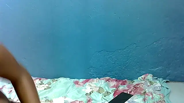 VirginPrincess06 online show from 11, 2, 2026