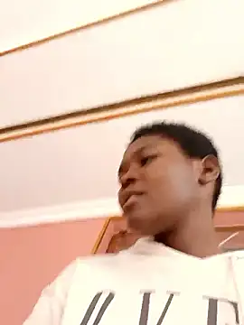 VirginPrincess06 online show from 10, 1, 2026