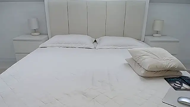 Milena29 online show from 21, 11, 2025