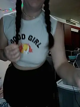 LaylaLucis online show from 20, 12, 2025