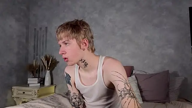 TRAVIS CLAS online show from 29, 11, 2025